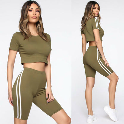 Striped two-piece sportswear - Fuzzy Sports