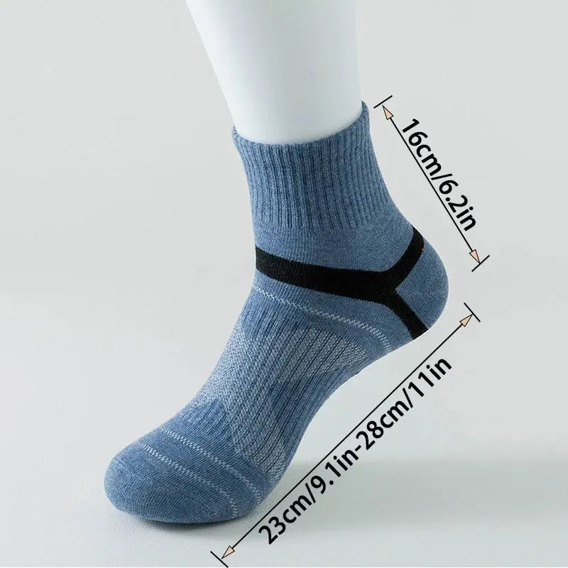 5 Pairs of MEN'S Sports Cotton Socks, Sweat Wicking and Breathable - Fuzzy Sports
