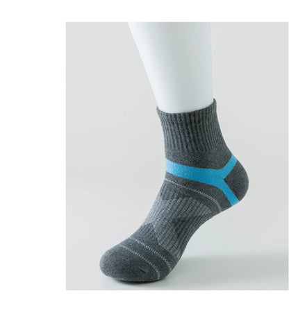 5 Pairs of MEN'S Sports Cotton Socks, Sweat Wicking and Breathable - Fuzzy Sports